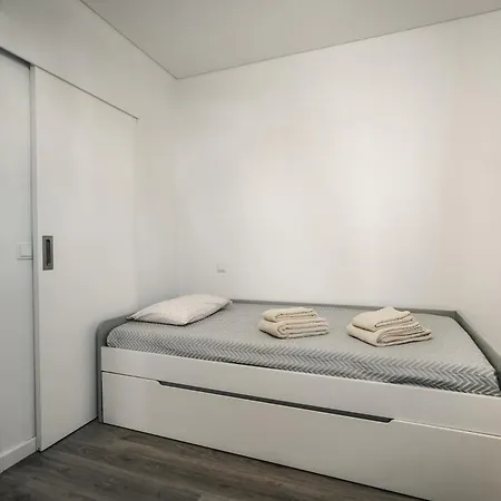 Casa Dos Terraços T3 Rc Apartamento *