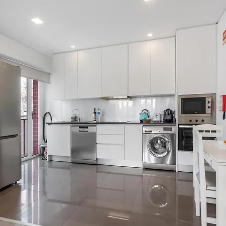 Apartment Casa Dos Terracos T3 Rc *