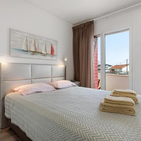 Casa Dos Terracos T3 Rc * São Martinho do Porto