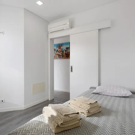 Casa Dos Terracos T3 Rc Appartamento